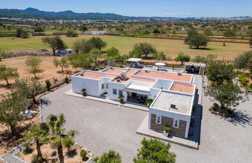 Villa in San Antonio Sleeps 10 - Foto 47