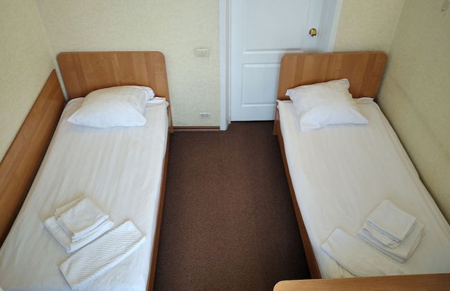 VIZIT Guesthouse - Photo 14