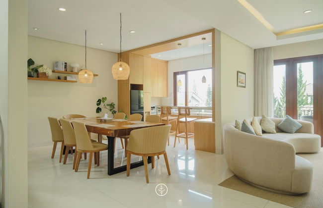 BreezeBlows City View 5BR with Pool + Familly Room - Foto 1