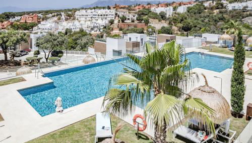 CAH - Large terrace indoor pool and gym - Photo 2, Other