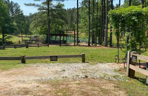 Charming Waterfront Cottage Getaway - Foto 17