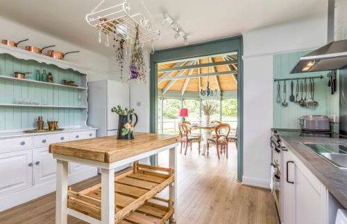 Pretty Three Bedroomed home near the Beach - Pass the Keys - Foto 49