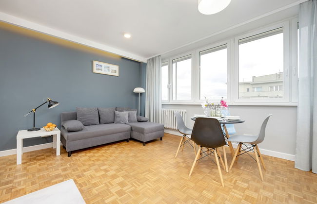 Unique Bright Apartment by Renters - Photo 29