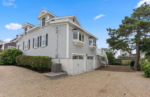 Seaside Serenity Steps to Beach Deck & Porch - Foto 8