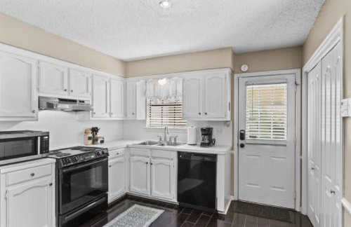 10 Mins to Tiger Stadium South Burbank Bungalow - Foto 5