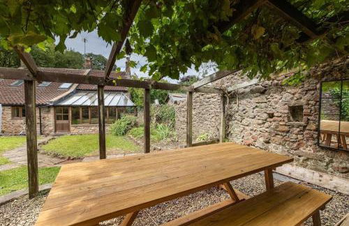 Beautiful Cottage nr Mendip Hills Private Parking - Photo 21