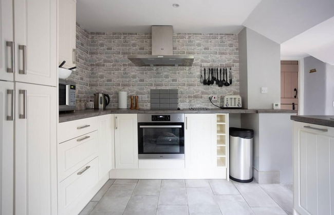 Cosy, Tranquil, Fully Equipped & Beautiful Garden - Foto 27