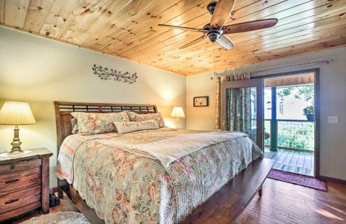 Hiawassee Home with Fire Pit and Furnished Deck! - Foto 12