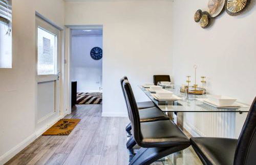 Newly Refurbished 3 Bed 2.5 Bath House in Staines - Foto 6