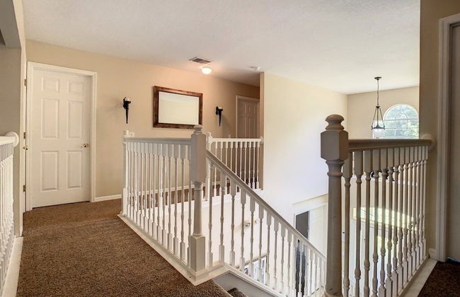 Fantastic 7 Bed 6 Bath In Prestigious Gated Comm. 7 Bedroom Villa by Redawning - Foto 57