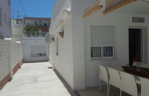 Villa Dimarts- a 100m de playa - Foto 9