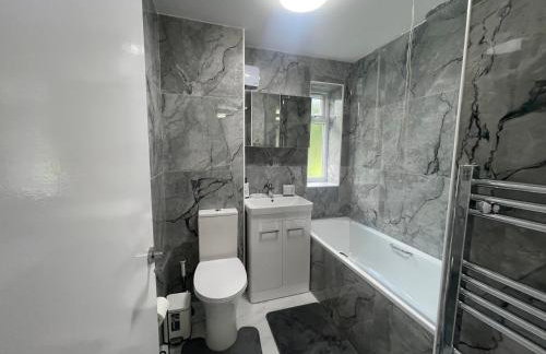 Oxford, 2 Bedroom Private Flat with Parking - Foto 9