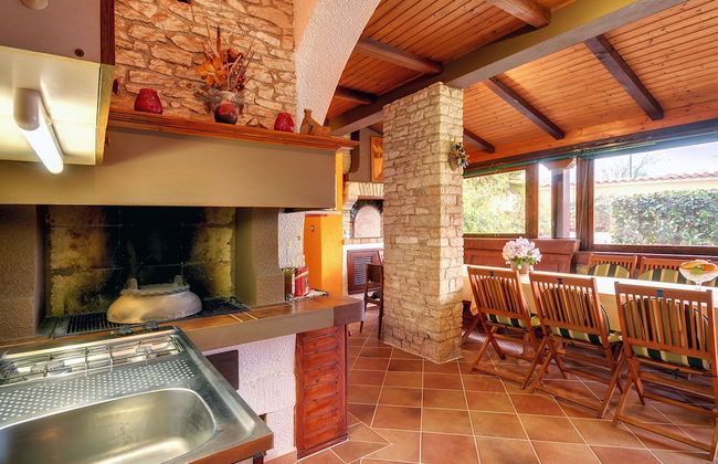 Holiday House in Muntic, Istria, With Fitness Room - Foto 1