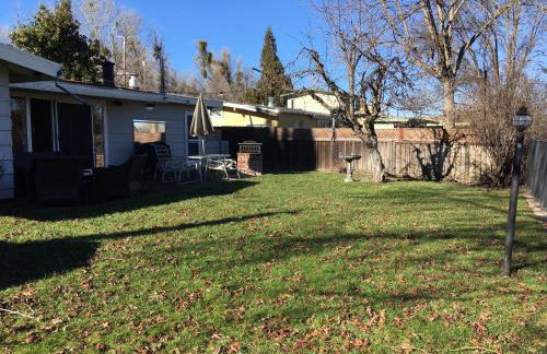 3 BR Channel House with Dock - Foto 8