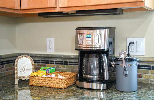 Exquisite Central Townhome with Spacious Loft and Gourmet Kitchen - Foto 11