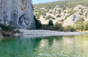 Maison au calme avec piscine Vallon Pont d'Arc - Foto 10