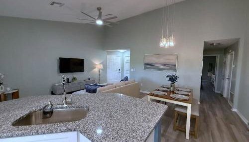 Beautiful Remodeled Townhome in Southern Dunes - Foto 3