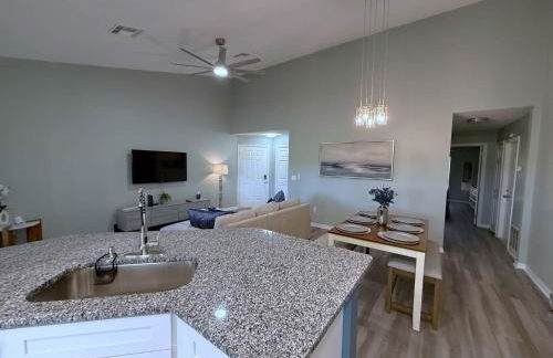 Beautiful Remodeled Townhome in Southern Dunes - Foto 3