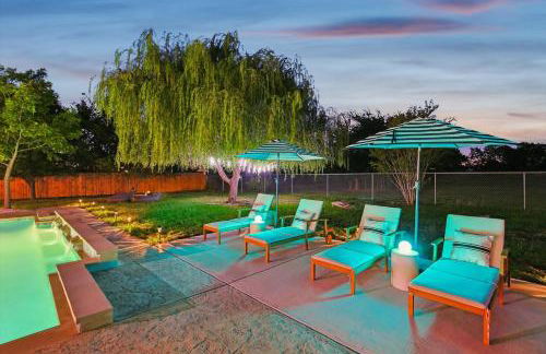 The Perfect Holiday Getaway 5BR 4BA with Pool and Hot Tub - Photo 45