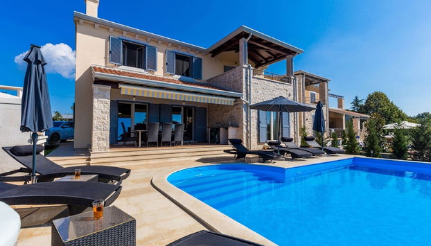 Holiday Home Tolles Ferienhaus in Deklići mit Privatem Pool by Interhome - Foto 2, Imagen principal