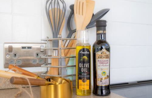 Tranquil cosy apartment in centre of Avening - Pass the Keys - Foto 15