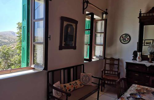 Με θέα το χωριό & το όρος Ζευς! - Foto 26