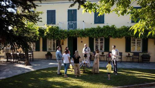 Luxe Villa, All Ensuites & Private Vineyard Views - Foto 2