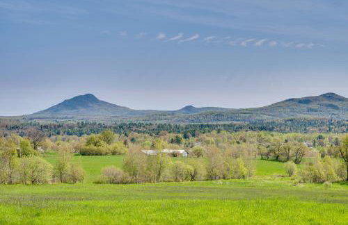 8 Mi to Jay Peak Resort Scenic Retreat with Deck - Photo 2