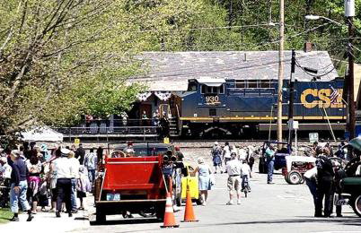 Vintage Caboose Rental in Historic Small Town near Springfield, Massachusetts - Foto 15