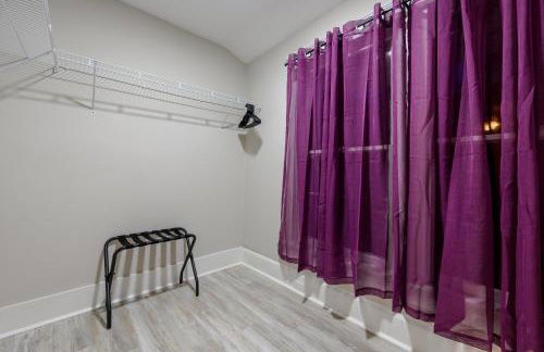 Promise Land Manor Historic home lake access, near parks and venues - Foto 41