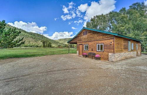 Serene Dolores Cabin with Patio and River Access! - Foto 29