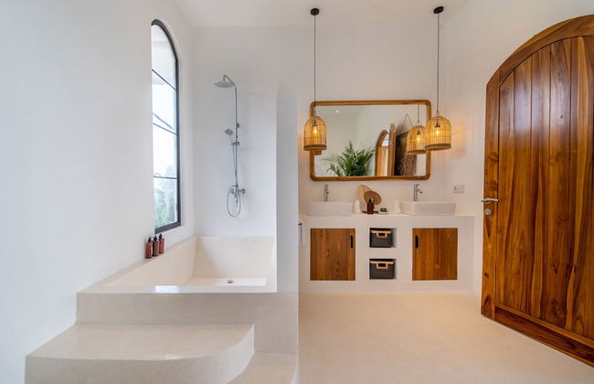 NEW ! Stunning 4BR Jungle View Villa in Lovina - Foto 70