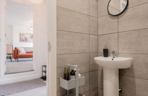 Cosy 1BD in Malvern With Stunning Views! - Foto 46