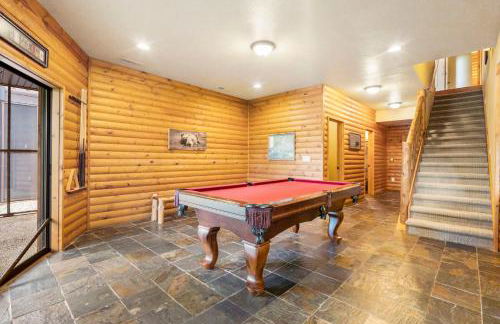 Luxury Lakefront Chalet Resort 2 Pools FREE Amenities Dock Kayaks Waterslide - Foto 79