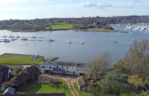 Brooklands Farm Hamble River Apartment with river frontage and garden - Foto 1