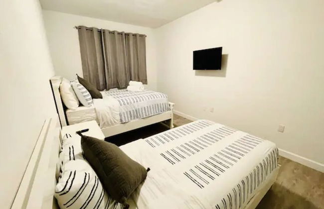 Comfortable European Style Home 4BR 4BA in Miami by ASVR-13670 - Foto 8