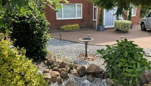 Studio Flat in Walsall with Option of Large Garden for Events - Foto 1