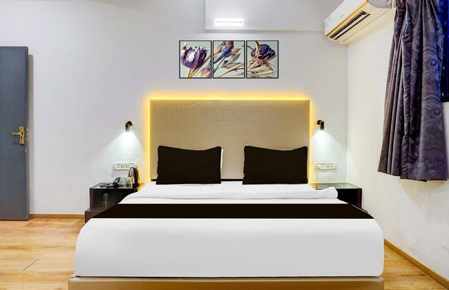 Townhouse Bombay Exhibition Centre Goregaon - Photo 18