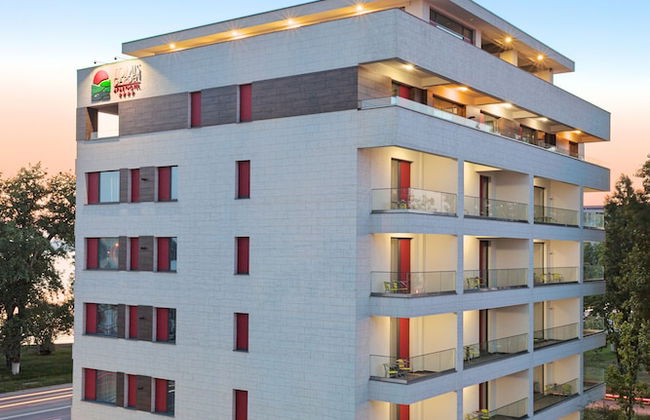 Tomis Garden Aparthotel - Photo 45