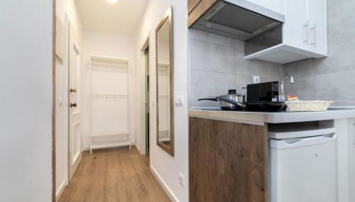 Deluxe VII - Ferga Suites - Photo 4