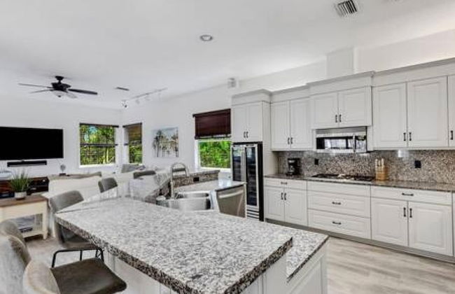 Siesta Key Marvel Pool SPA Deeded Beach Access - Foto 12