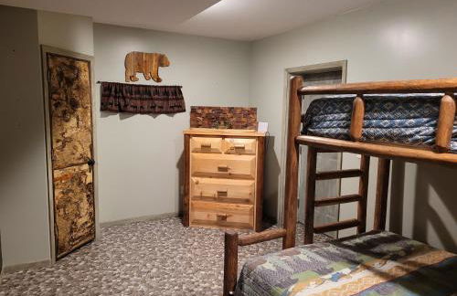 Hazel's Goose Creek Lodge - Private Riverfront! - Foto 46