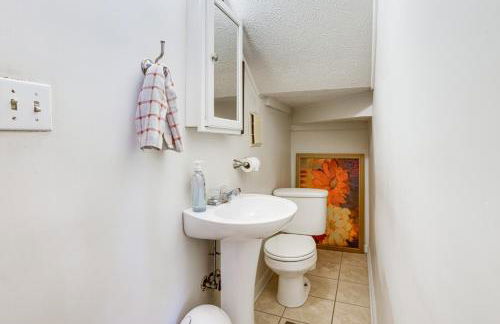 Groups Welcome! Historic Queen Anne Gem in Garrett - Foto 10