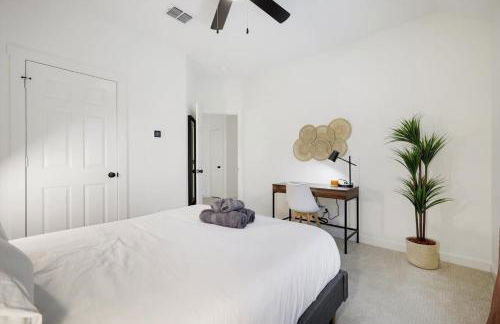 Live Like Royalty - Highland Village 6BR Mansion - Foto 35