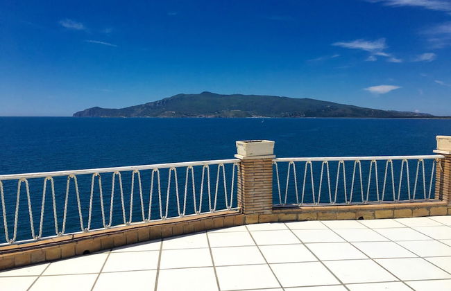 Mare Degli Angeli Splendid Mediterranean Seaside Villa Gardens Pool Almost Heaven - Foto 3