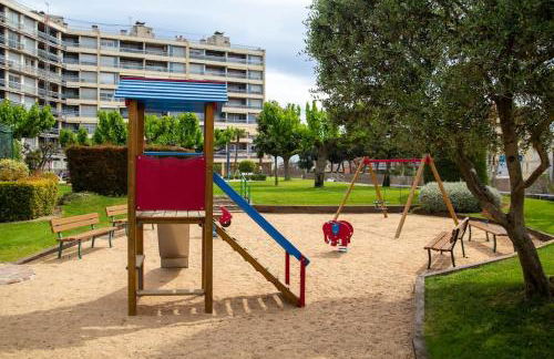 Apartment of 100m2 with sea views - Photo 3