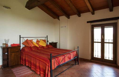 Sunny holiday home with swimming pool - Photo 22