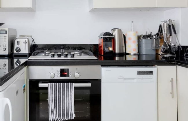 Stylish Apartment With Private Rooftop in Covent Garden - Foto 26