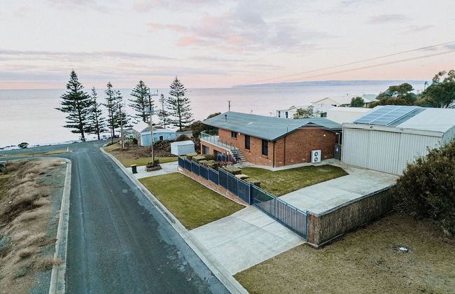 Baudin House - Photo 27