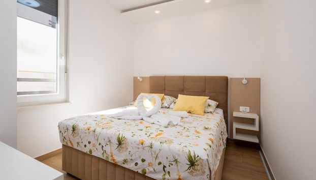 Exquisite and Stylish Apartment Trogir - Foto 2, Habitación